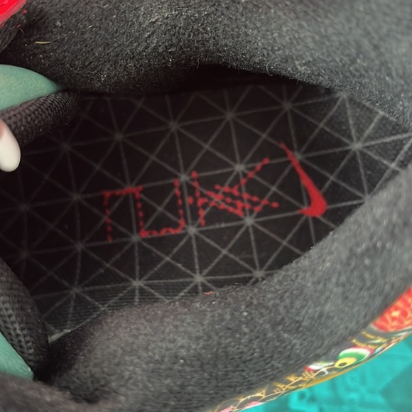 Nike Chinese New Year sneakers - Picture 7 of 13